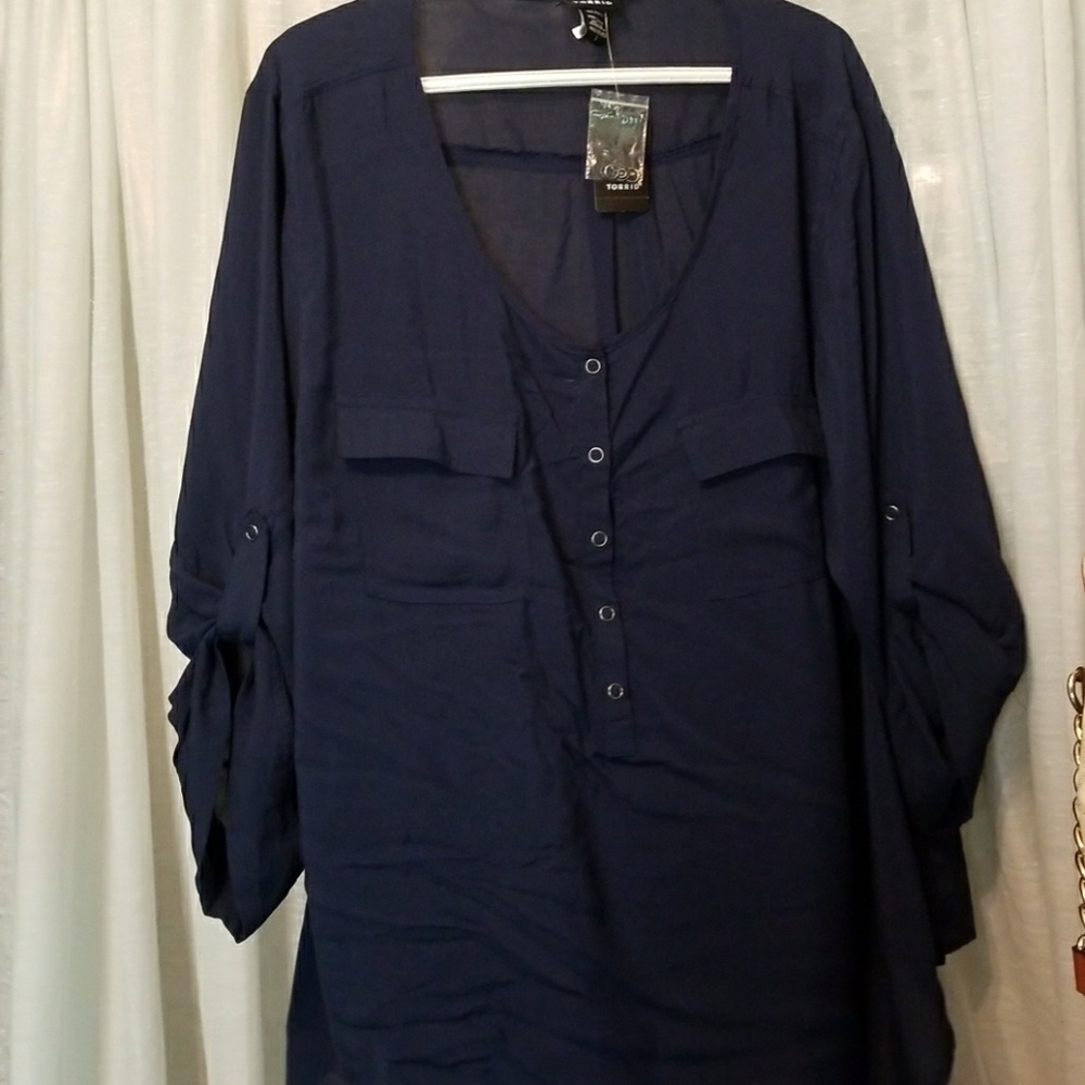 Navy blue torrid top 3x